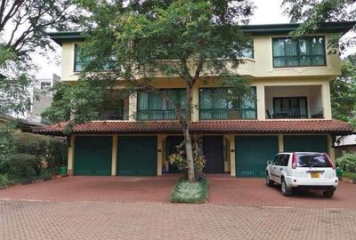 4 Bed Townhouse with En Suite at Westlands