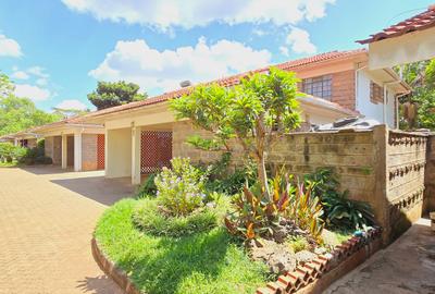 4 Bed Townhouse with En Suite at Off Convent Drive