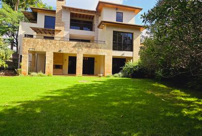 5 Bed Villa with En Suite at Mzima Springs