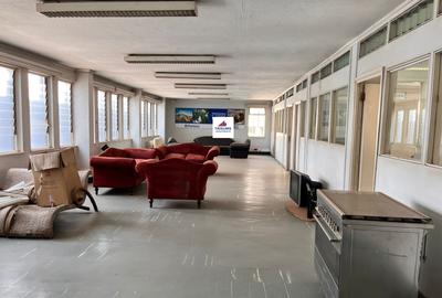 3,756 ft² Commercial Property with Fibre Internet in Mombasa Road - 3