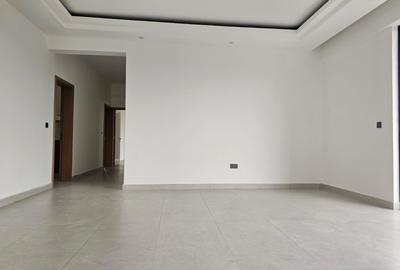 3 Bed Apartment with En Suite in Brookside - 4