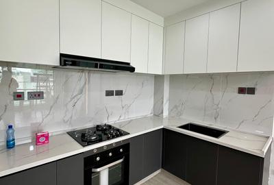 1 Bed Apartment with En Suite at Westlands Road