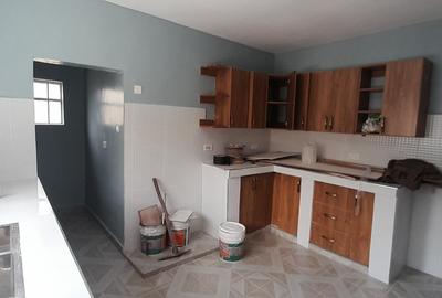 4 Bed House with En Suite at Kamura