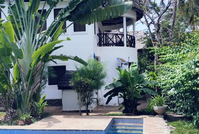 4 Bed Villa with En Suite at Diani - 2