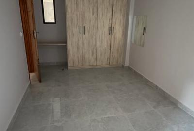 Serviced 1 Bed Apartment with En Suite in Westlands Area - 4