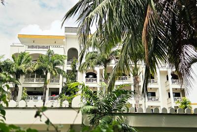 Furnished 2 Bed Apartment with Swimming Pool in Diani - 2