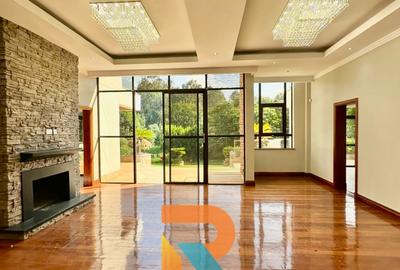 5 Bed Townhouse with En Suite in Karen