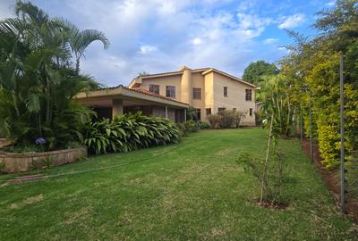 5 Bed House with En Suite in Runda - 3