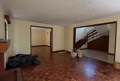 4 Bed Townhouse with En Suite in Lavington - 4