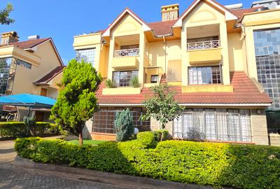 5 Bed Townhouse with En Suite at Kaputei Garden