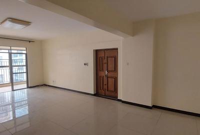 4 Bed Apartment with En Suite in Kilimani