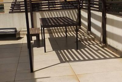 5 Bed House with En Suite at Tabere Street