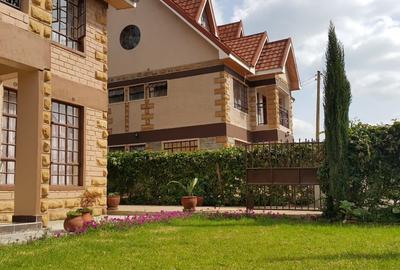 5 Bed House with En Suite at St. Bakhita Crescent - 4