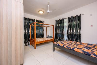 2 Bed Apartment with Borehole in Tudor - 3