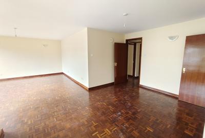 3 Bed Apartment with Borehole in Kilimani - 4