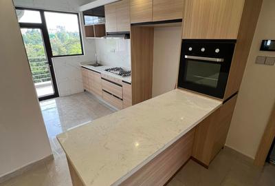 2 Bed Apartment with En Suite at Riverside Drive
