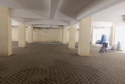 Serviced 3 Bed Apartment with En Suite at Beach Road - 3