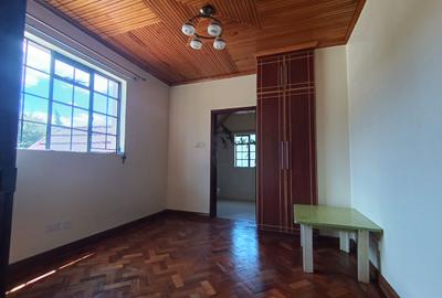 2 Bed House with En Suite in Runda