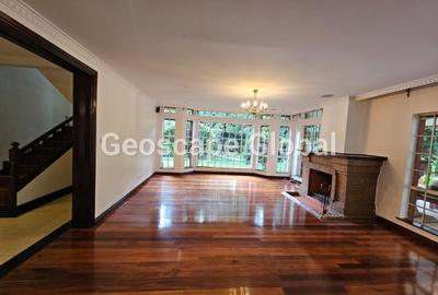 5 Bed House with En Suite in Rosslyn
