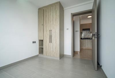 1 Bed Apartment with En Suite in Kilimani - 2