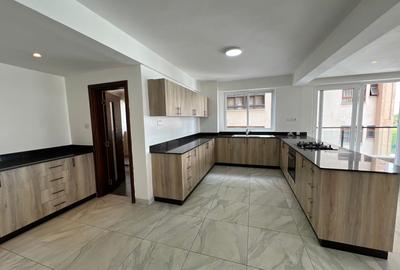 4 Bed Apartment with En Suite at General Mathenge - 4