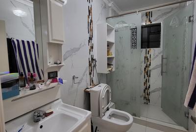 4 Bed House with En Suite in Buruburu