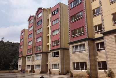 3 Bed Apartment with En Suite at City Park