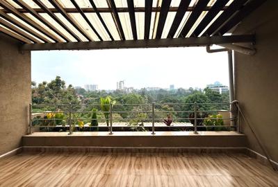 Serviced 3 Bed Apartment with En Suite in Kileleshwa