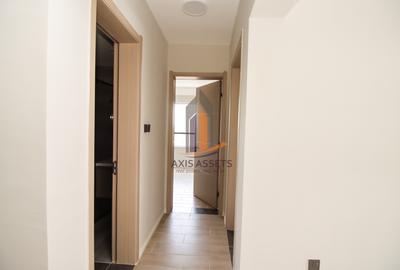 2 Bed Apartment with Gym at Hatheru Road