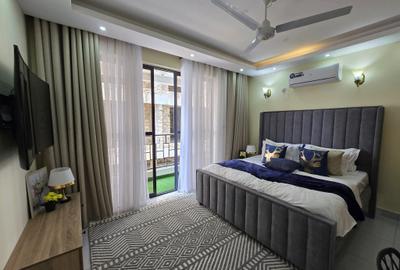 3 Bed Apartment with En Suite at Beach Road - 3