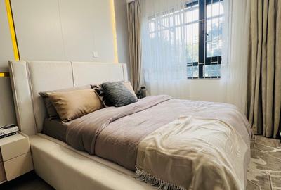 2 Bed Apartment with En Suite in Valley Arcade