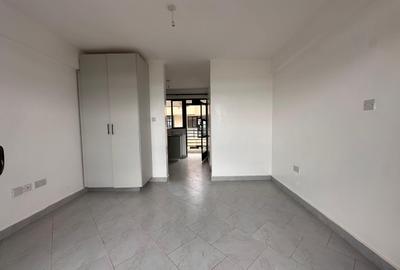 Studio Apartment with En Suite at Kirawa Road - 4