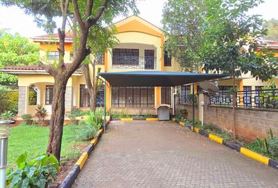 4 Bed Townhouse with En Suite at Off Convent Drive - 2