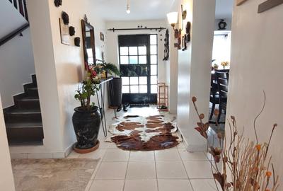 6 Bed House with Staff Quarters in Karen - 4