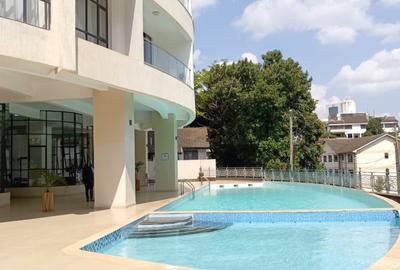 Serviced 2 Bed Apartment with En Suite at Rhapta Road