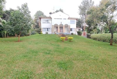 5 Bed Villa with En Suite in Kitisuru