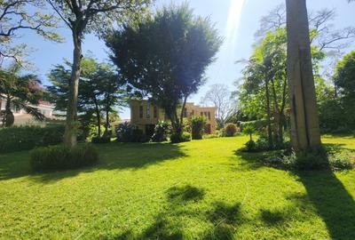 5 Bed House with En Suite in Karen - 4