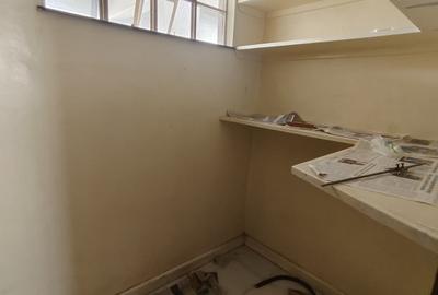 3 Bed Apartment with En Suite in Lavington - 2