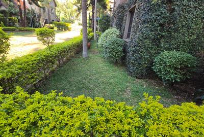 4 Bed Townhouse with En Suite in Lavington