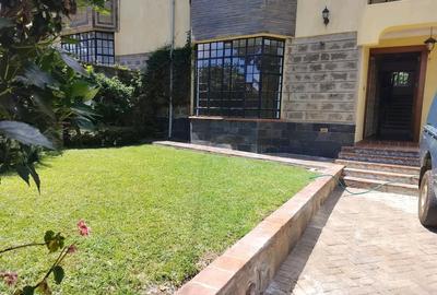 4 Bed Townhouse with En Suite at Lavington Green