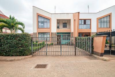 4 Bed House with Garden in Syokimau