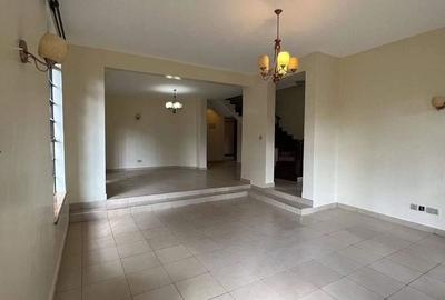 5 Bed Townhouse with En Suite in Lavington