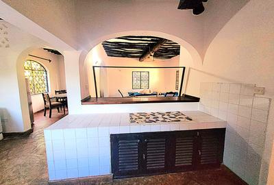 3 Bed Villa with En Suite in Diani