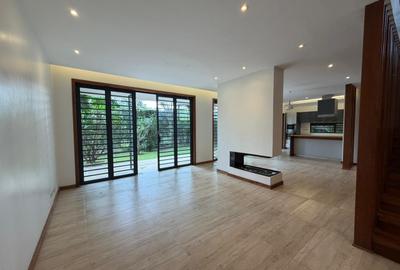 3 Bed House with En Suite in Rosslyn - 3
