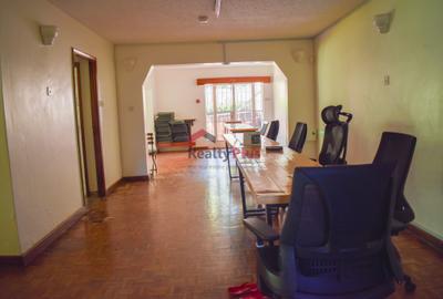 Commercial Property with Parking in Lavington