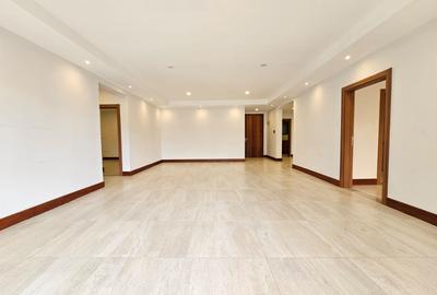 3 Bed Apartment with En Suite at Rhapta Road