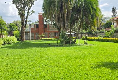 5 Bed House with En Suite at Faith Avenue - 4