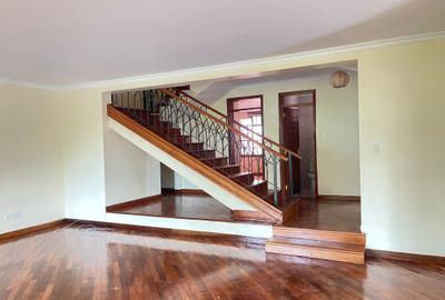 4 Bed Townhouse with En Suite in Lavington - 4