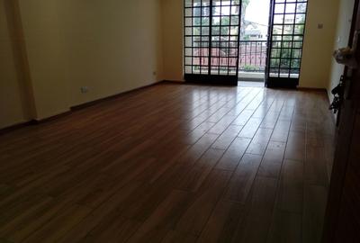2 Bed Apartment with En Suite in Rhapta Road