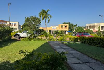 2 Bed House with En Suite in Vipingo